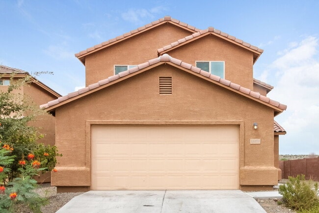 Building Photo - 18350 S Avenida Arroyo Seco