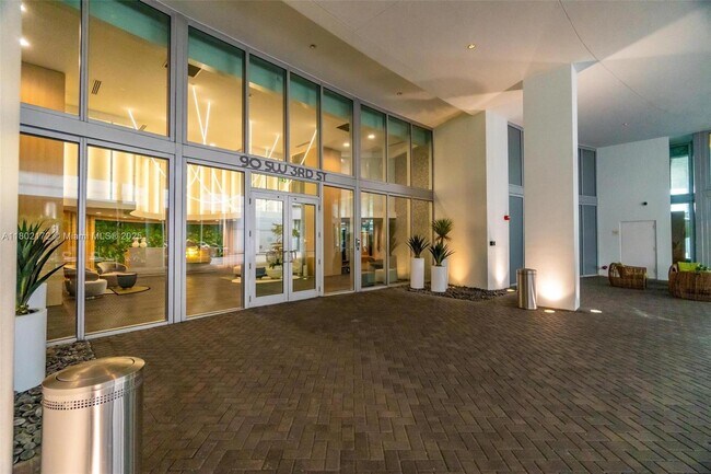 Foto del edificio - 90 SW 3rd St