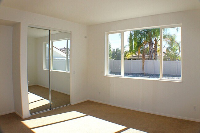 Foto del edificio - Sweet Senior Rental in Solera