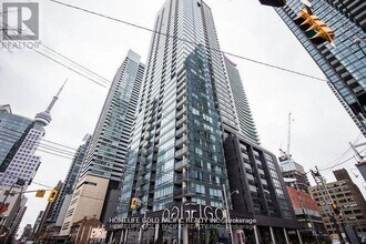 Building Photo - 295 Adelaide St W