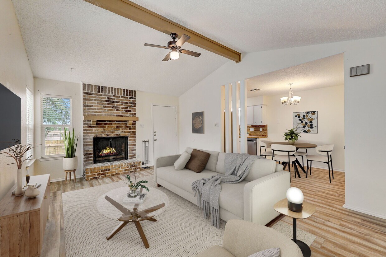 Primary Photo - 4001 Stonebridge Dr