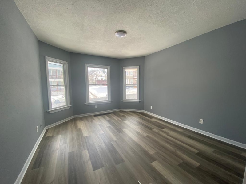 1670 West St Unit 1670 West St 1st flr, Utica, NY 13501 Room for Rent