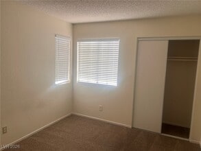 Building Photo - 510 Kelsford Dr