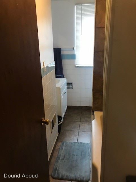 Building Photo - 14 Welsford St