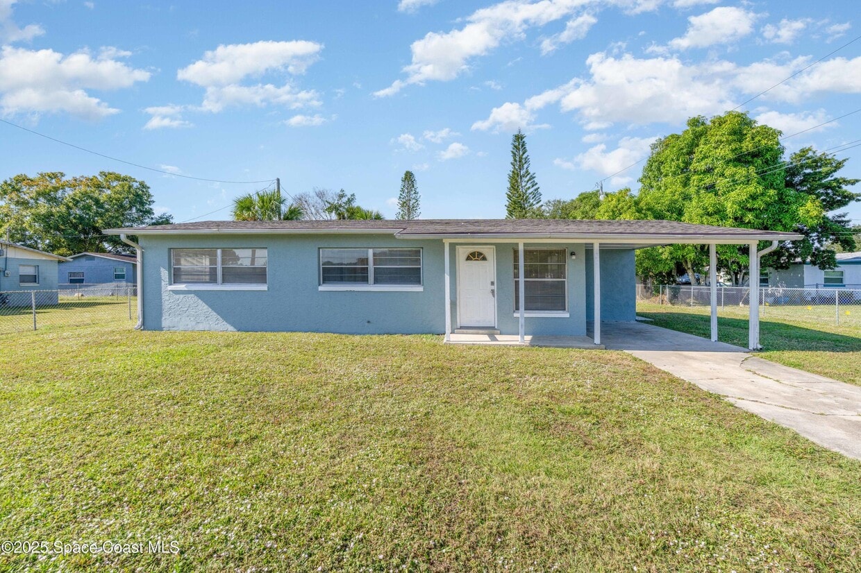 Foto principal - 557 Cox St