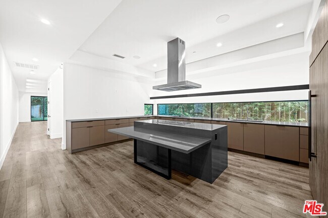 Foto del edificio - 1613 S Wooster St