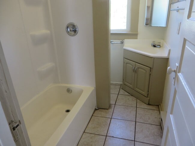 Foto del edificio - 1521 Taylor St