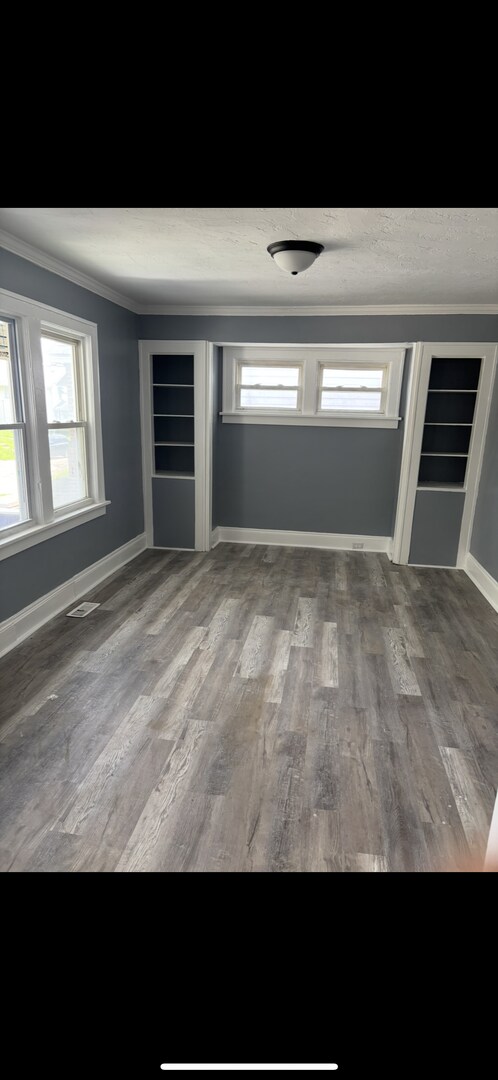 Building Photo - Section 8 Accepted!
