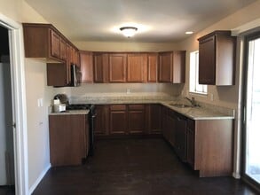 Building Photo - 53391 Spanish Trail
