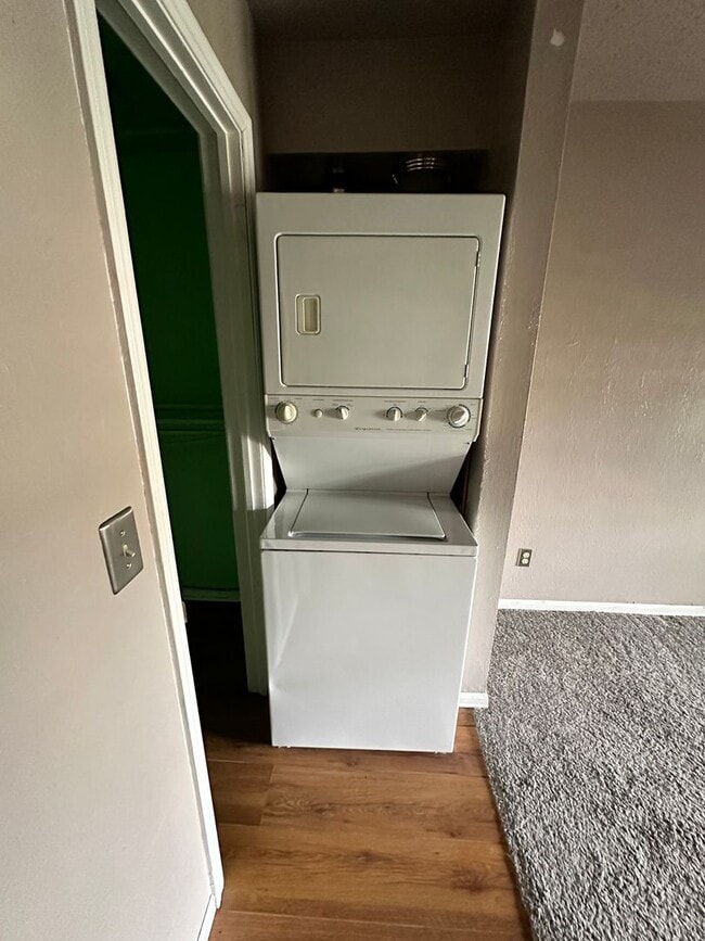 Building Photo - 1 bed/1 bath condo in OKC