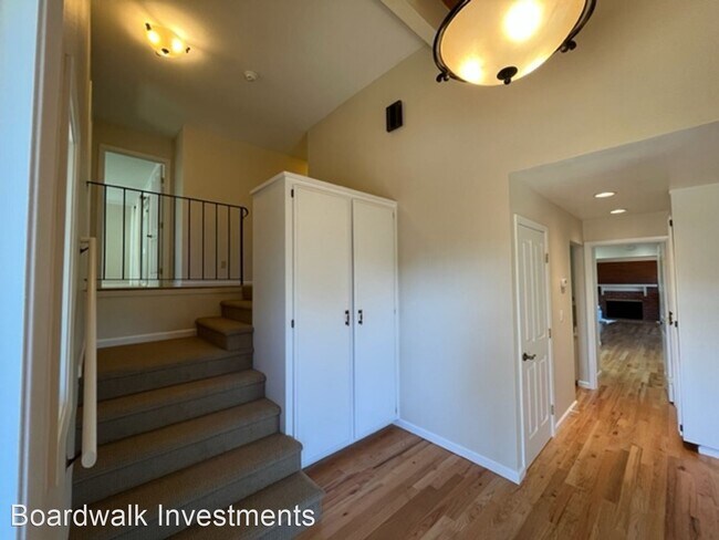 Building Photo - 4 br, 2.5 bath House - 159 Tamal Vista Dr