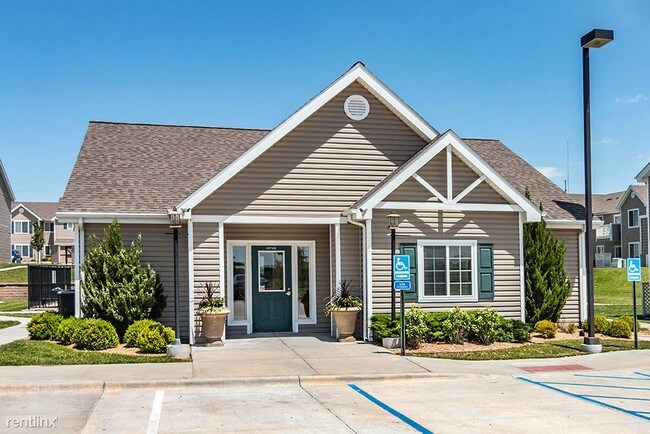 Building Photo - 2610 Strauss Blvd