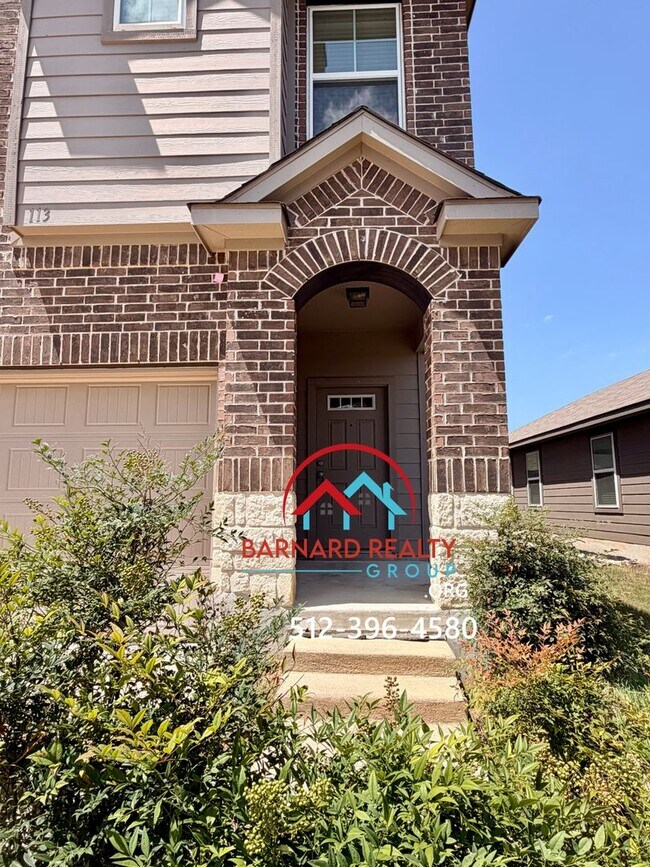 Foto del edificio - Available Now: Home in a Family Friendly Neighborhood