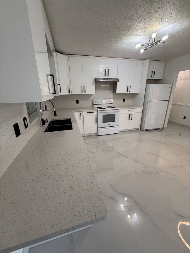 Foto del edificio - 4519 Mills Ct