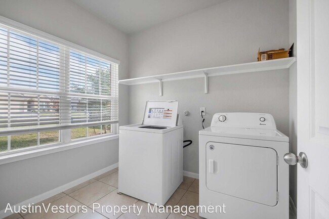 Foto del edificio - 4 br, 3 bath House - 6712 Springfield Dr