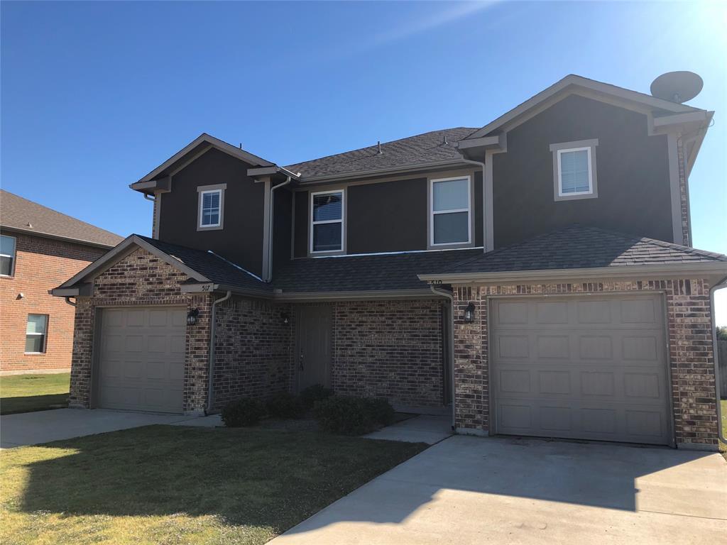 517 Jack Harris St, Gunter, TX 75058 Townhome Rentals in Gunter TX