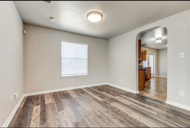 Photo - 7343 Lyia Br House