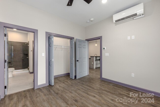 Foto del edificio - 138 S Main St