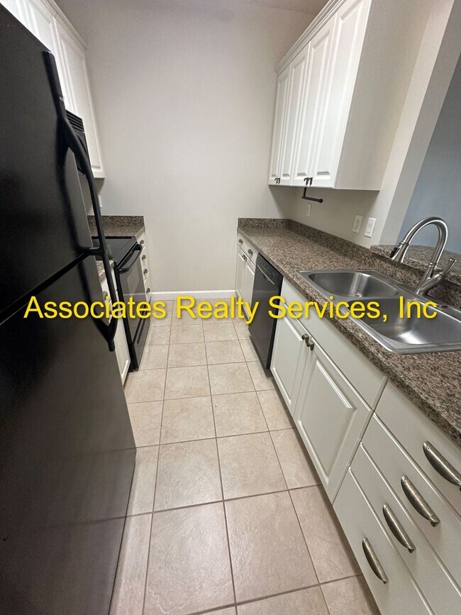 Foto del edificio - Now Available – 3BR/2BA Apartment in Haile...