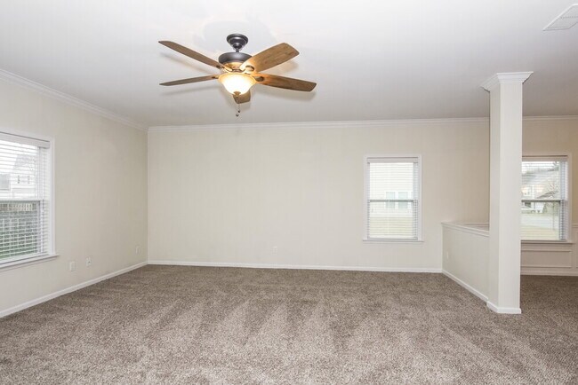 Foto del edificio - 14416 Lake Crossing Dr