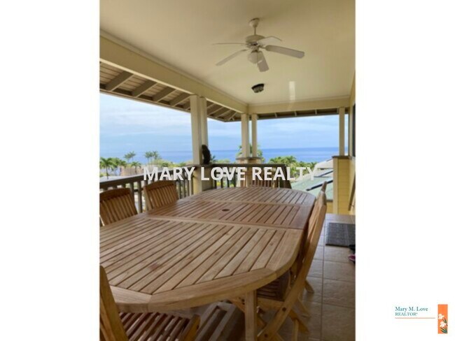 Foto del edificio - BEAUTIFULLY FURNISHED 3/2.5 WITH OCEAN VIEWS