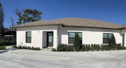 Building Photo - 2573 Gulfstream Rd