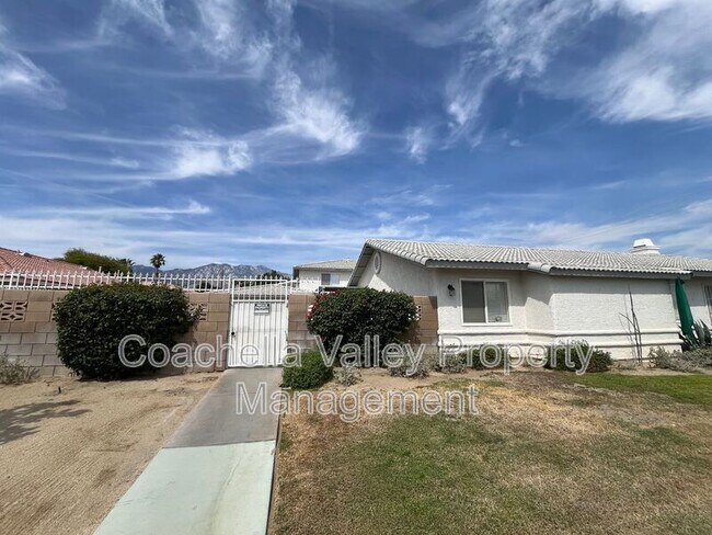 Building Photo - 29555 Avenida La Paz