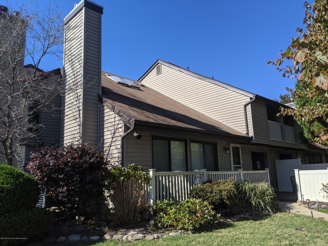 111 Cotswold Cir, Ocean Township, NJ 07712 Condo for Rent in Ocean
