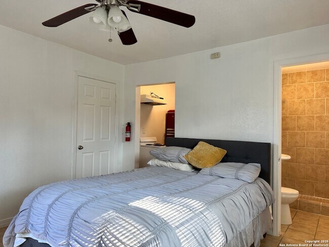 Foto del edificio - 119 E Ridgewood Ct