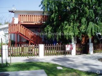 Building Photo - 8609 Higuera St
