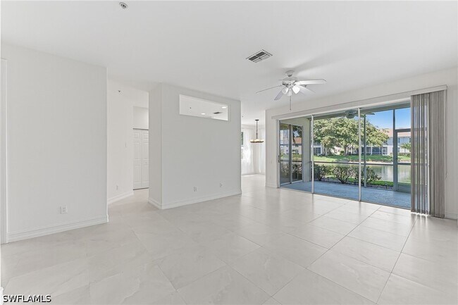 Building Photo - 800 Carrick Bend Cir