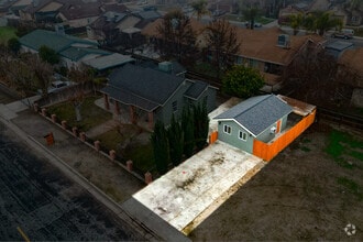 Building Photo - 1825 Letts Ave