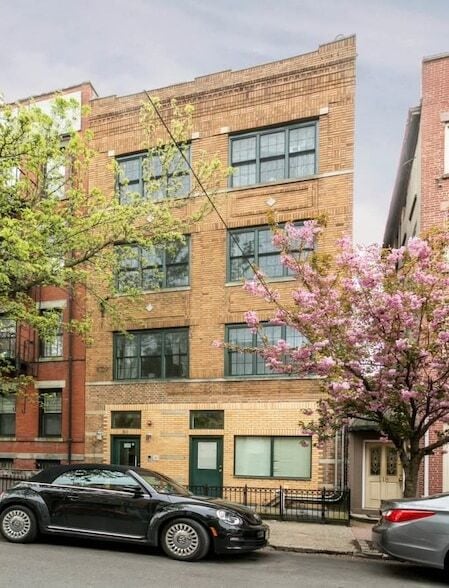 Photo - 383 2nd St House