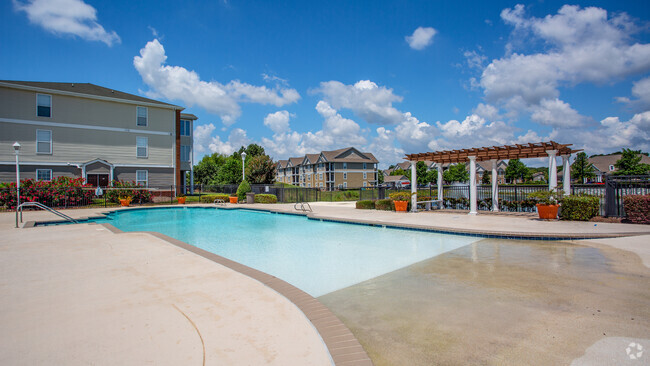 Piscina - THE LAKES AT TOWN CENTER