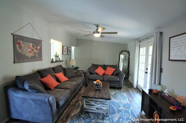 Foto del edificio - 1301 Del Norte Dr