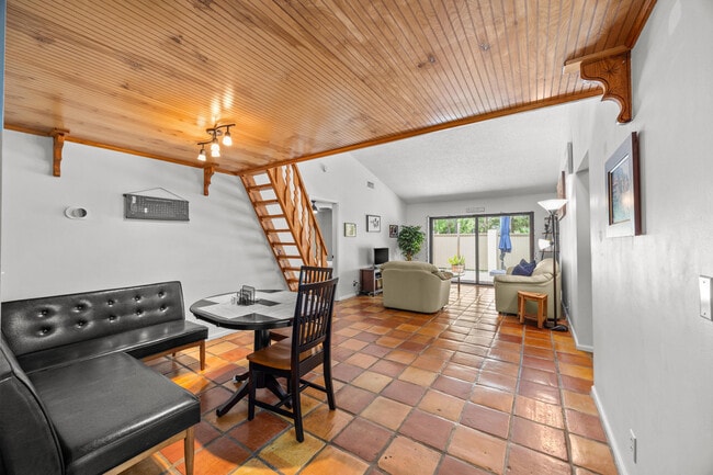 Foto del edificio - 257 Pleasant Wood Dr