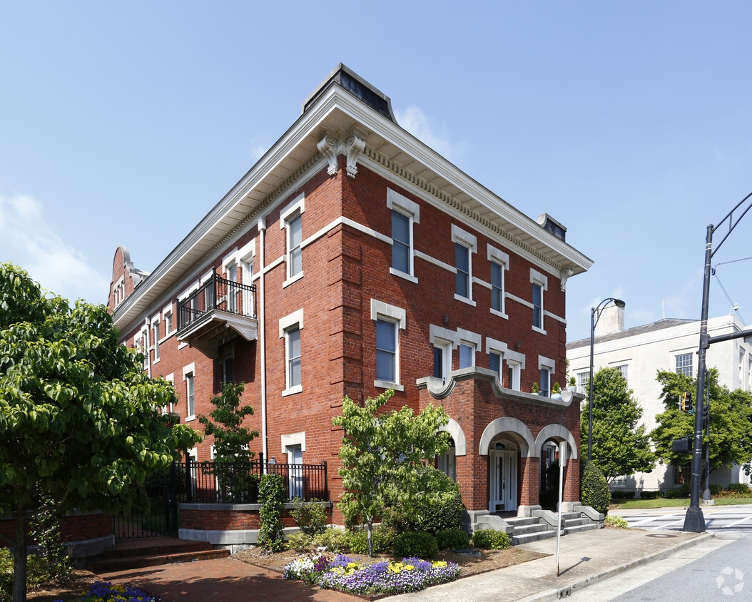 The Davenport Apartments in Greenville, SC
