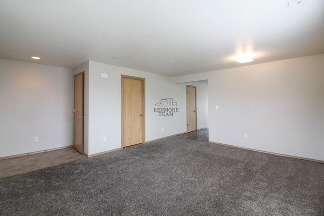 Building Photo - 3 Bedroom, 2 Bath Home in Pasco