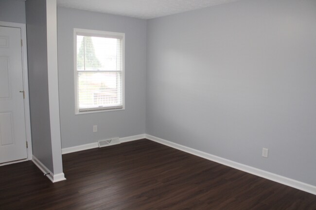 Foto del edificio - 703 Fall St