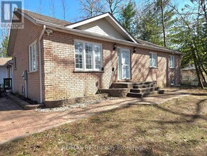 Building Photo - 31 Forest Ave