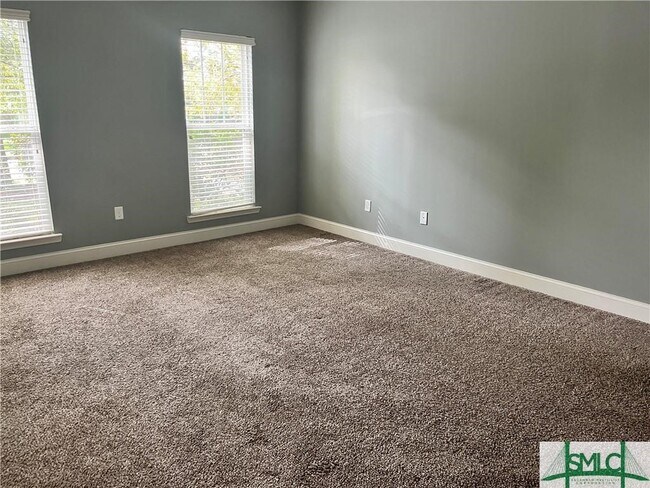 Foto del edificio - 60 Golden Rod Loop