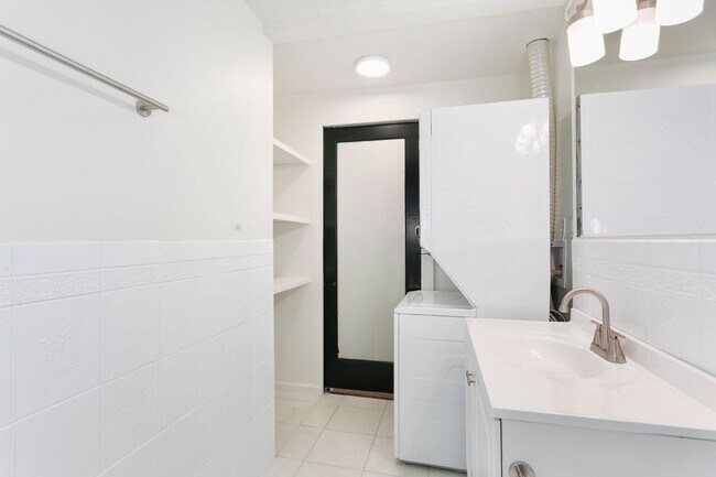 Foto del edificio - 1511 N Harmon St