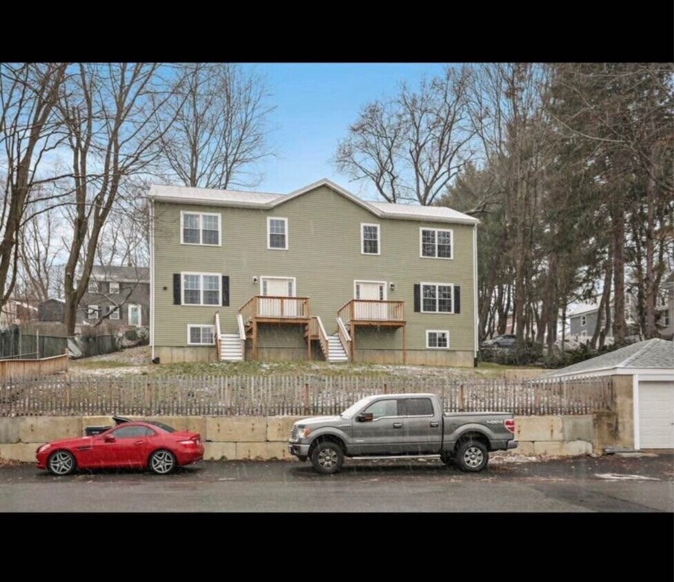 Foto principal - 601 Washington St