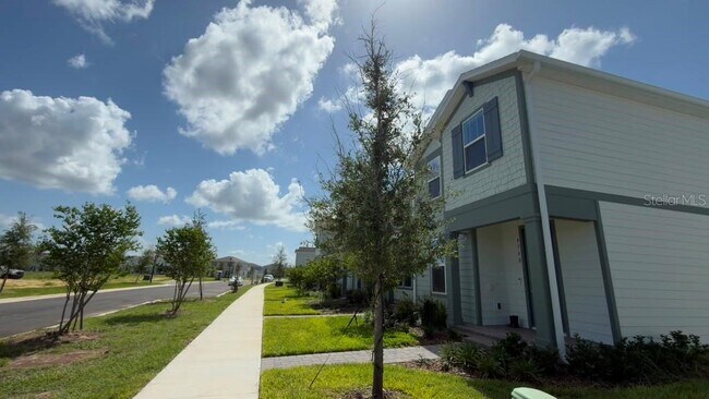 Building Photo - 4568 ORCHARD VIEW Aly
