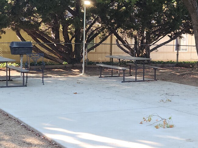 BBQ Picnic Area - 4260 Clayton Rd