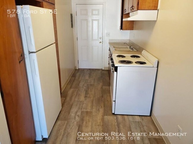 Foto del edificio - 578 Ford St SE