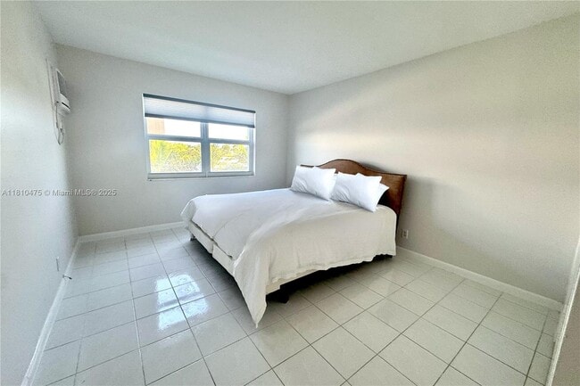 Foto del edificio - 200 S Birch Rd