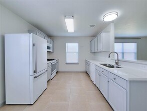 Building Photo - 19022 Yellow Thrush Dr