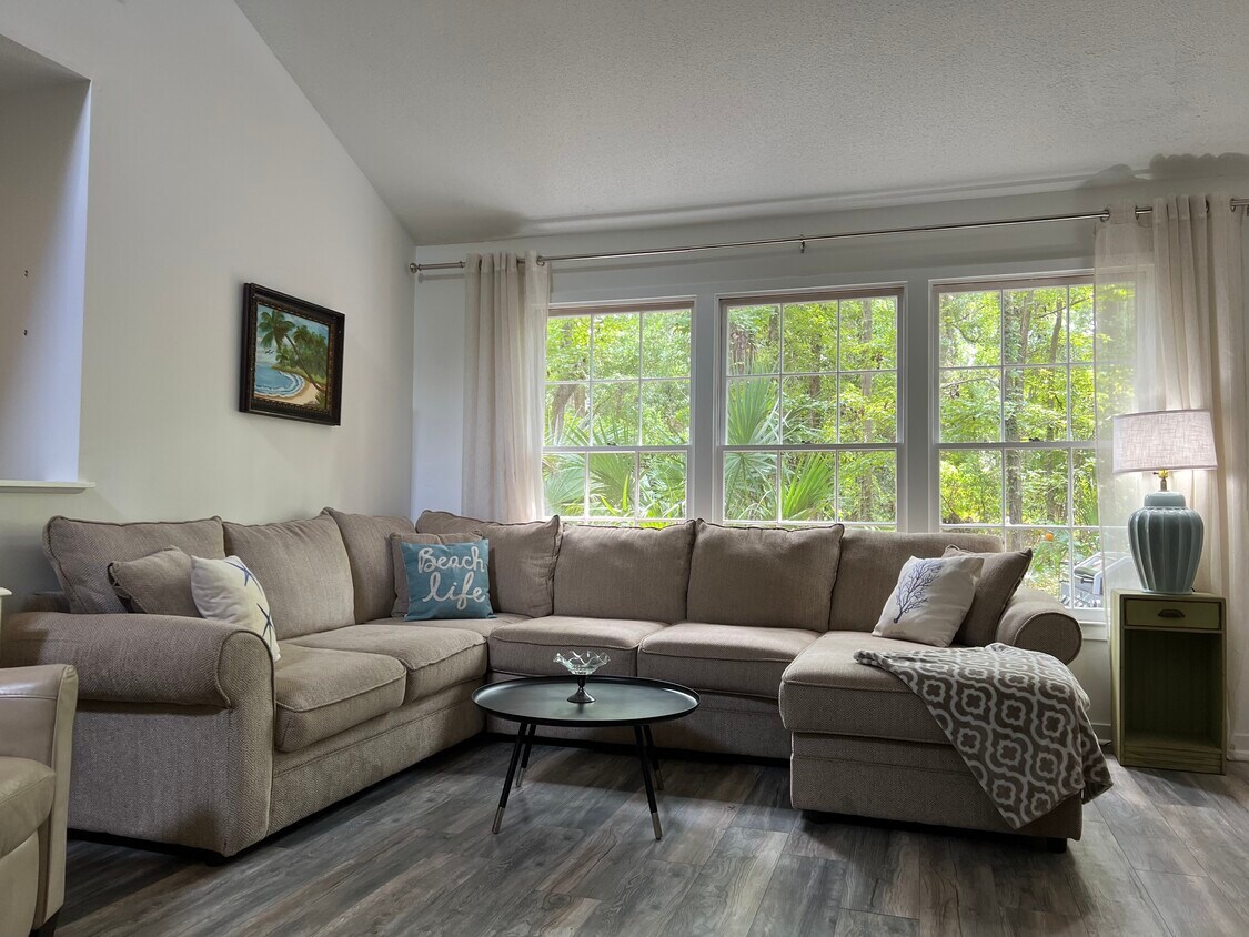 4 Fernwood Trail, Hilton Head Island, SC 29926 House Rental in Hilton