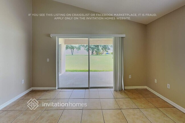 Foto del edificio - 1260 Creekview Ct